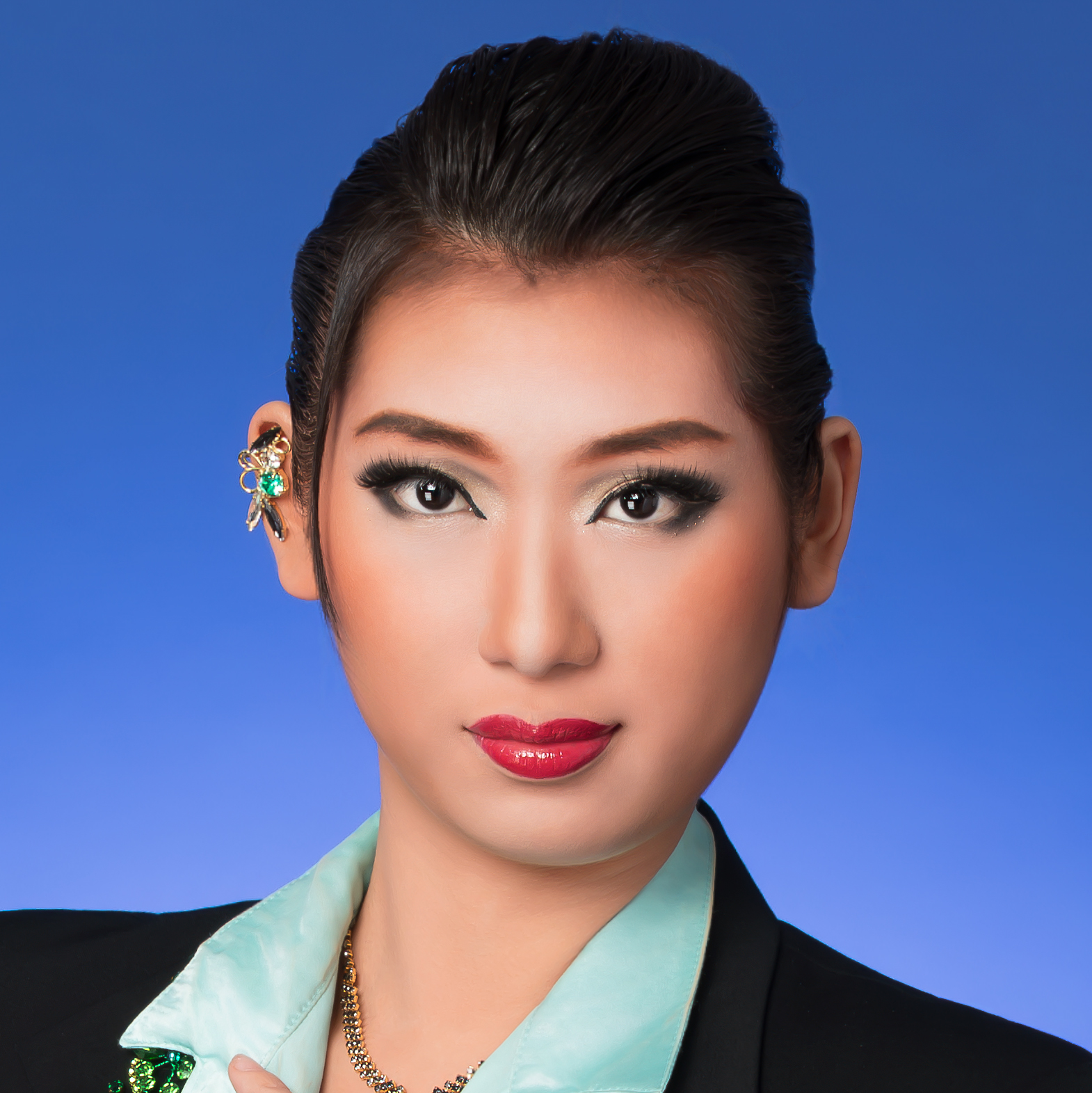 鼓珀　響（こはく ひびき）