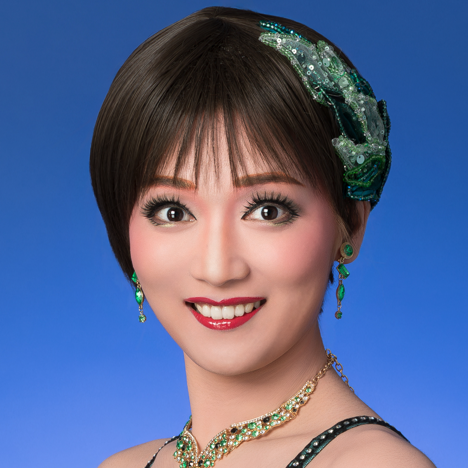 琴海　沙羅（ことみ さら）